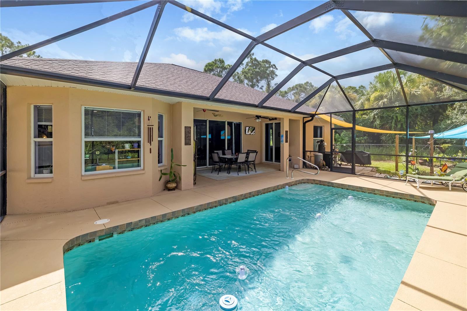 2434 BISMARCK RD