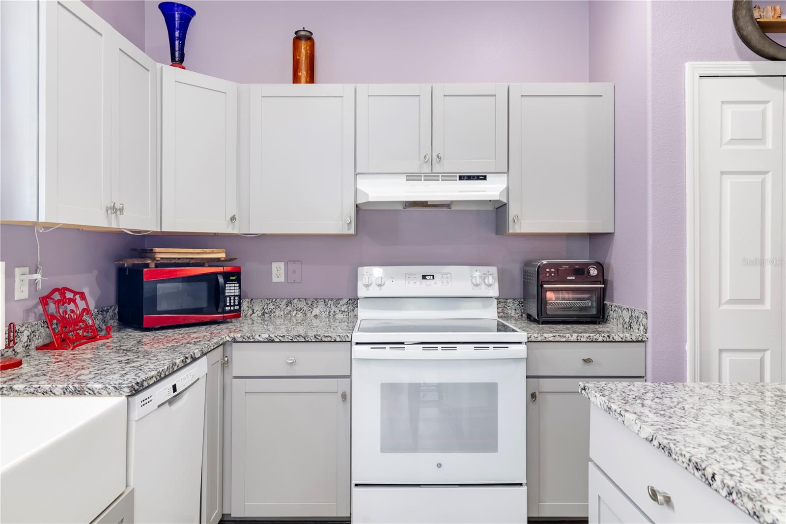 2434 BISMARCK RD
