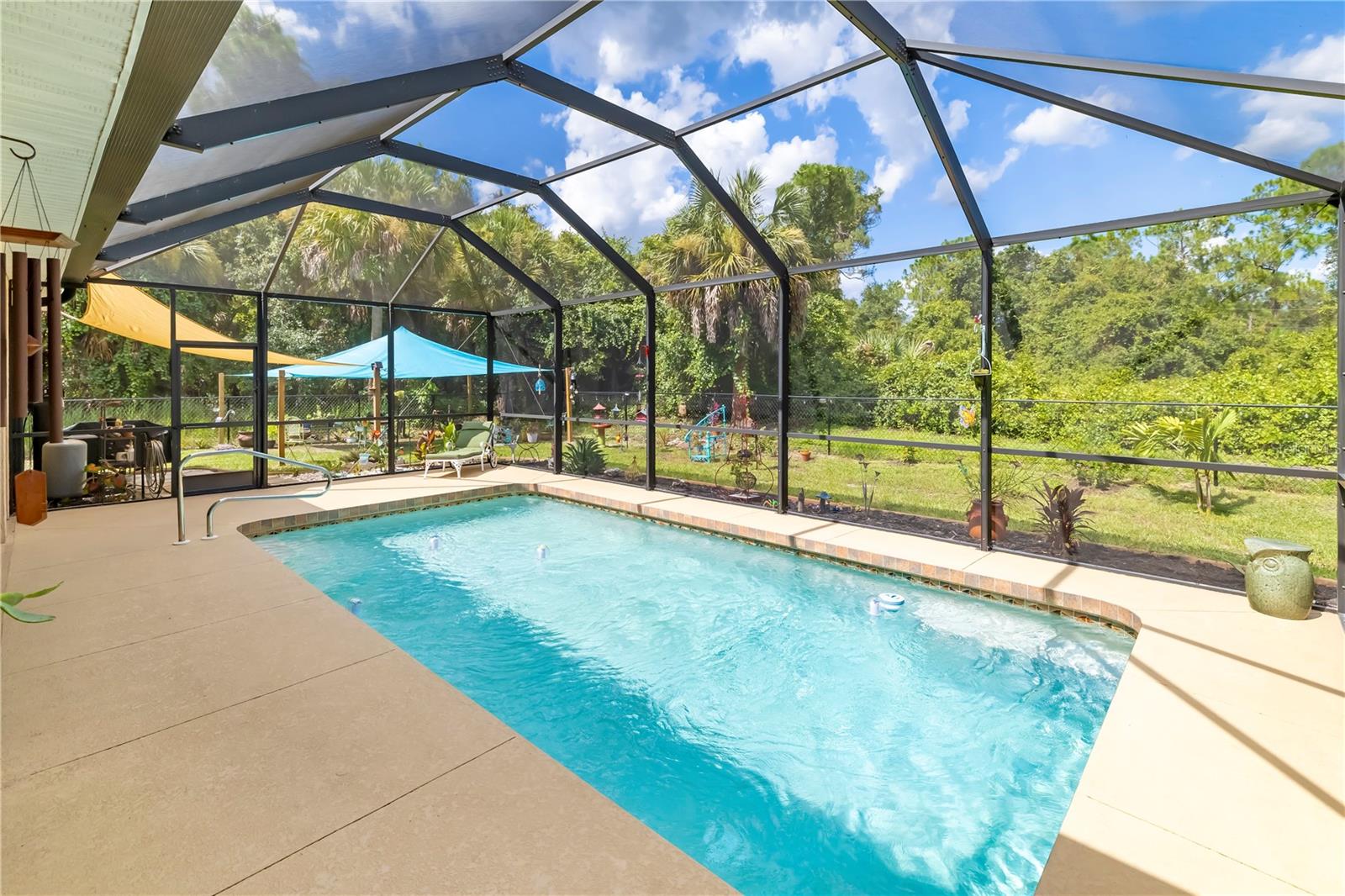 2434 BISMARCK RD
