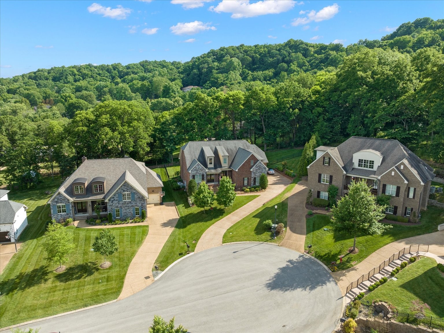 409 Melander Ct