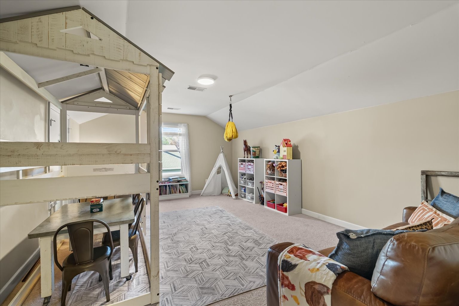 5001 Morning Dove Ln