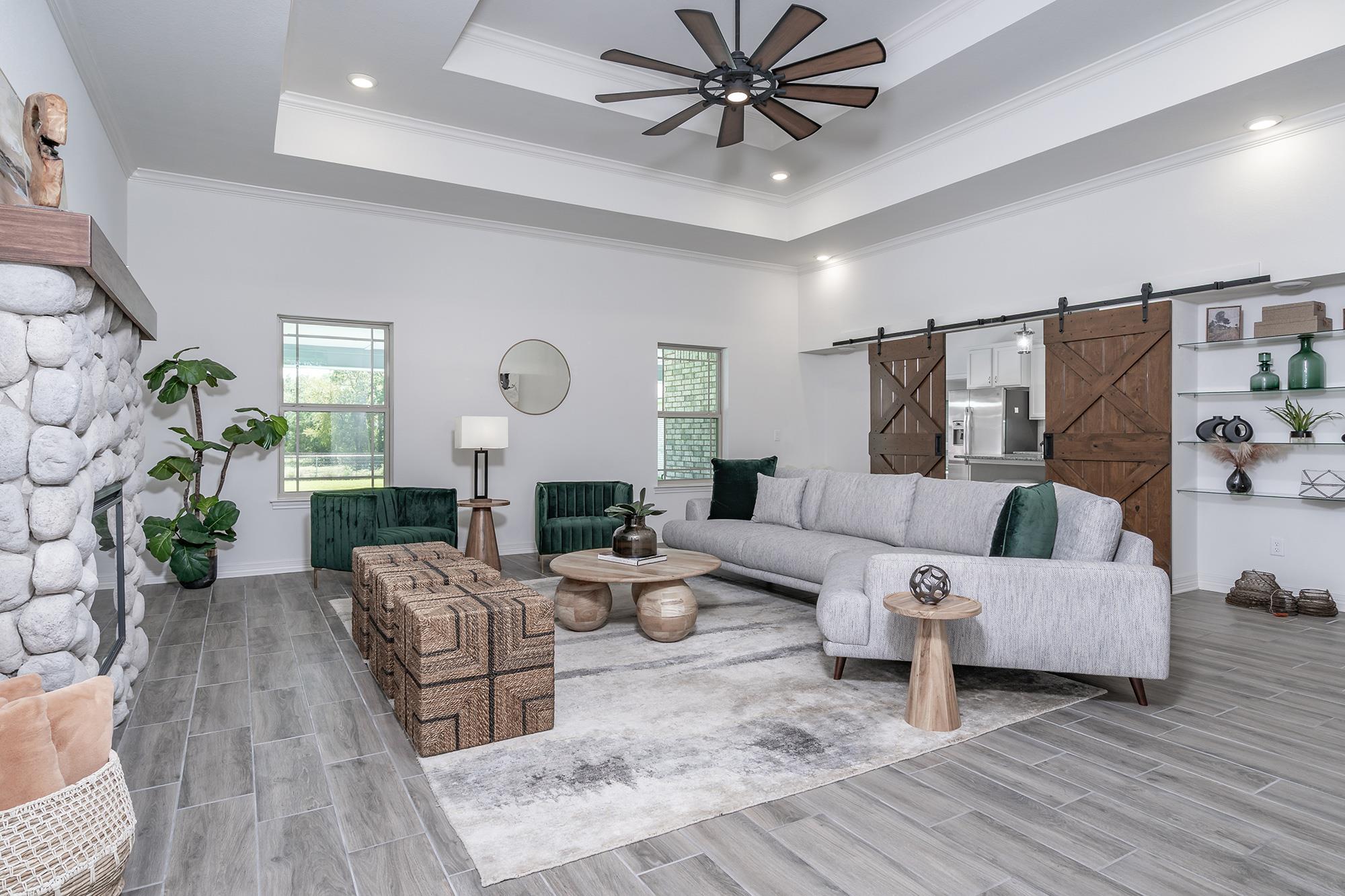 205 Presa DR