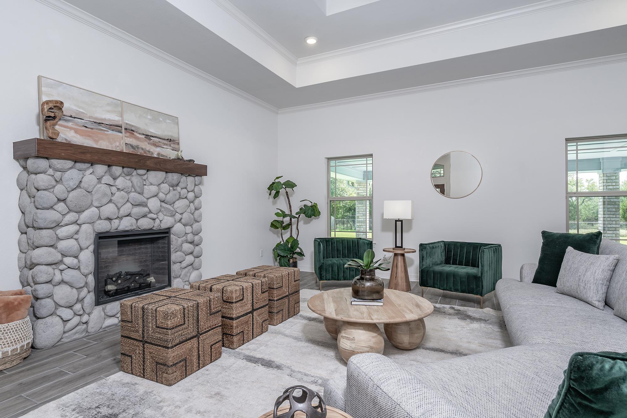205 Presa DR