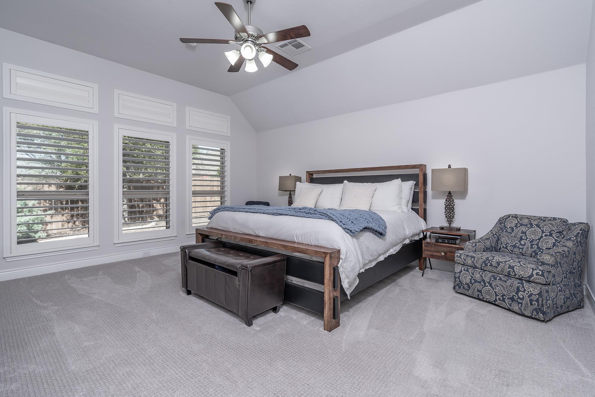 1232 Lakeside Ranch RD