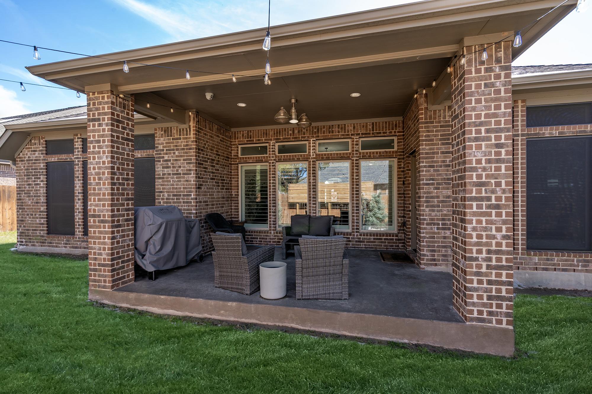 1232 Lakeside Ranch RD