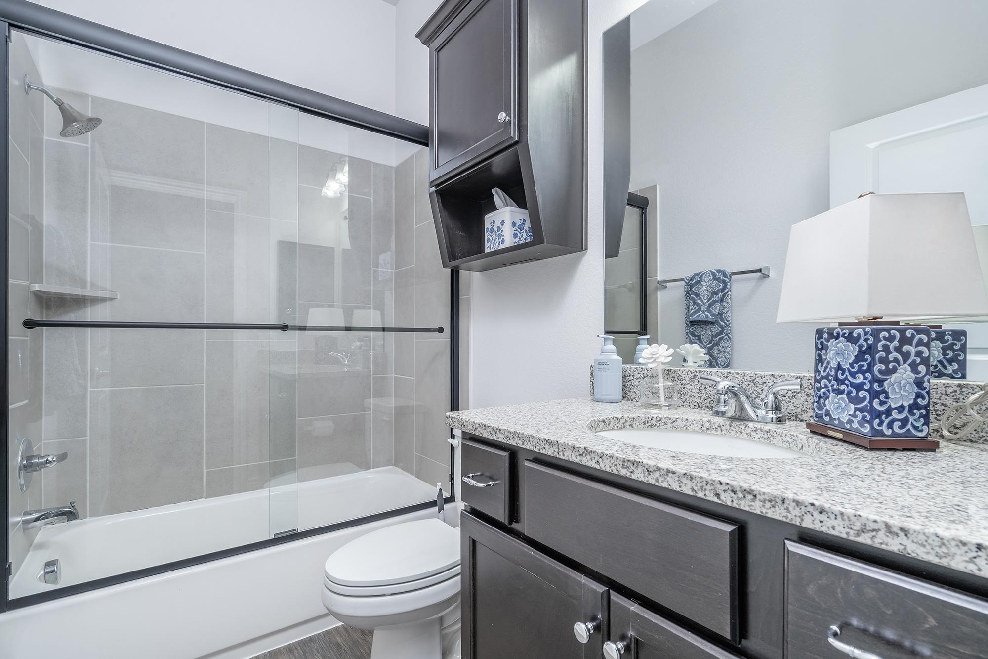 1232 Lakeside Ranch RD