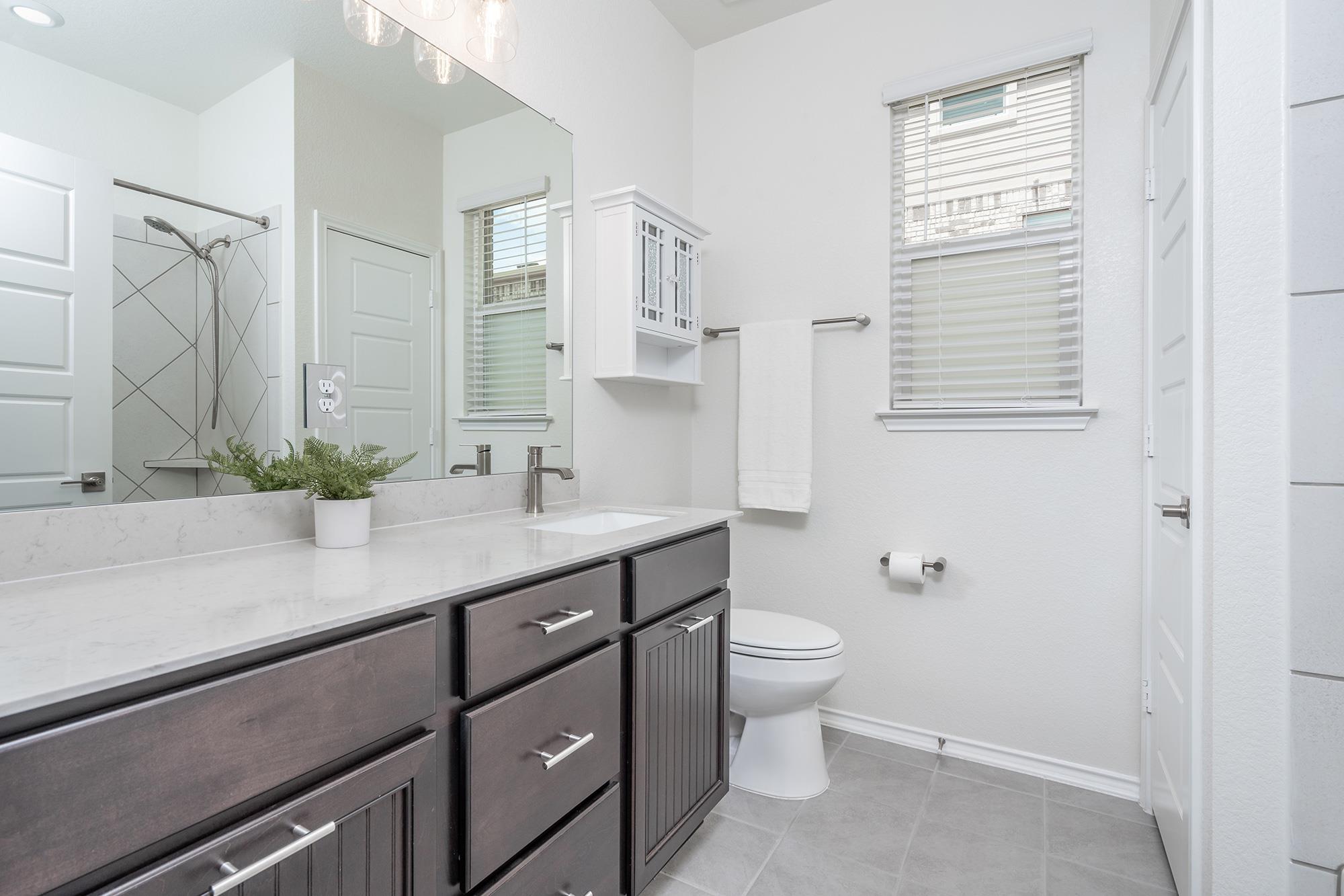 7011 Harvest Trail DR