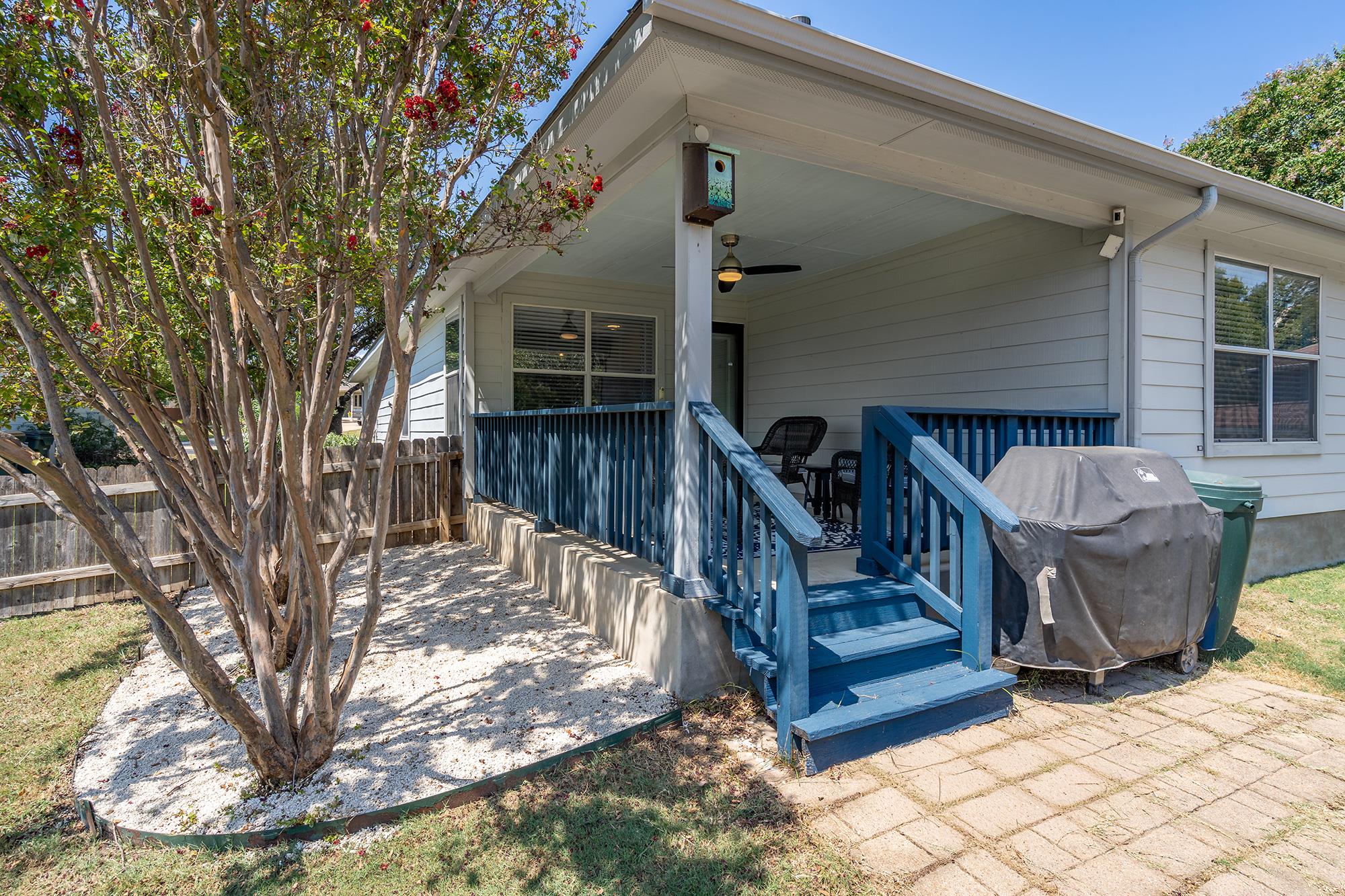 504 Sherwood CT