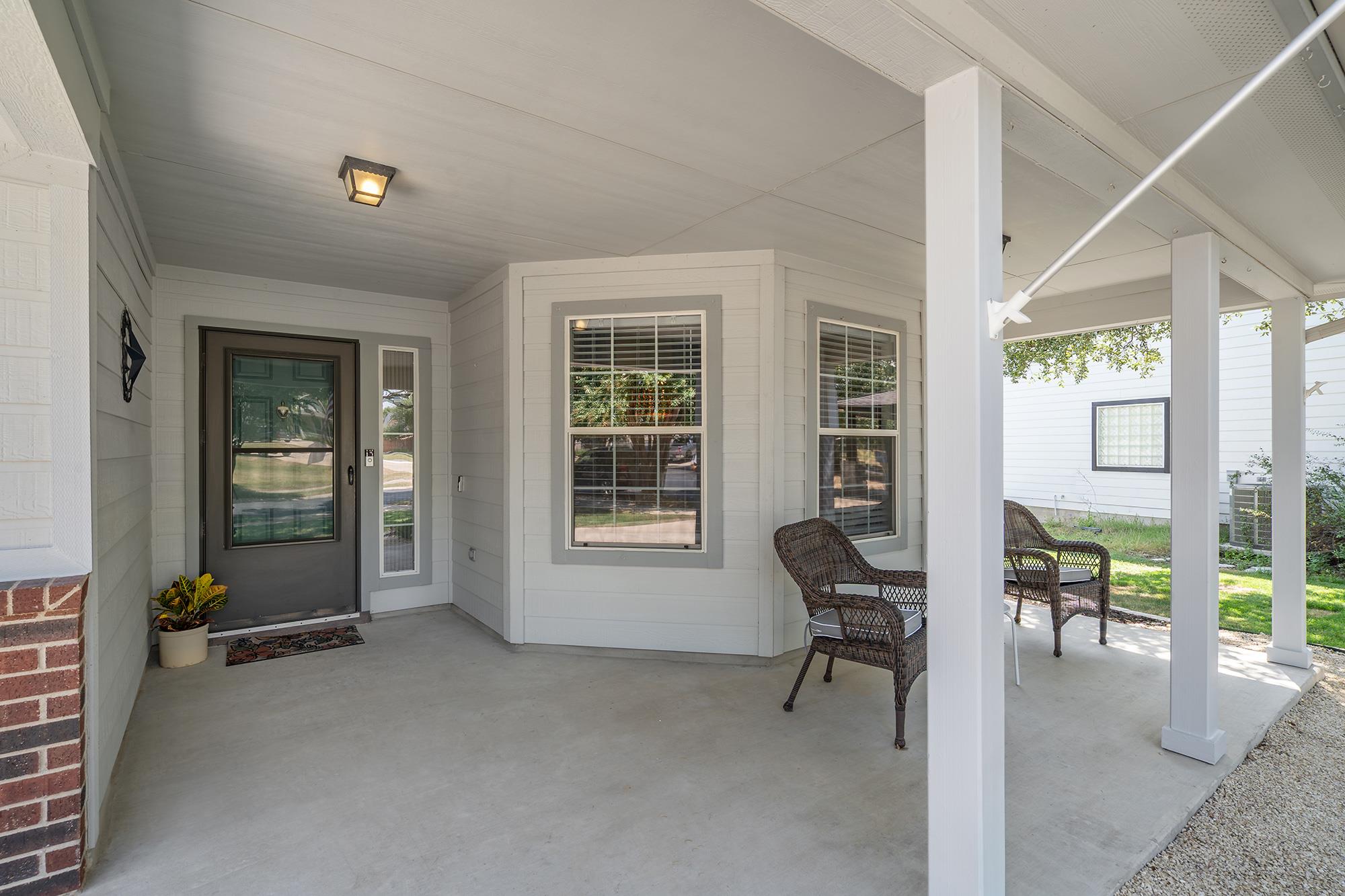 504 Sherwood CT