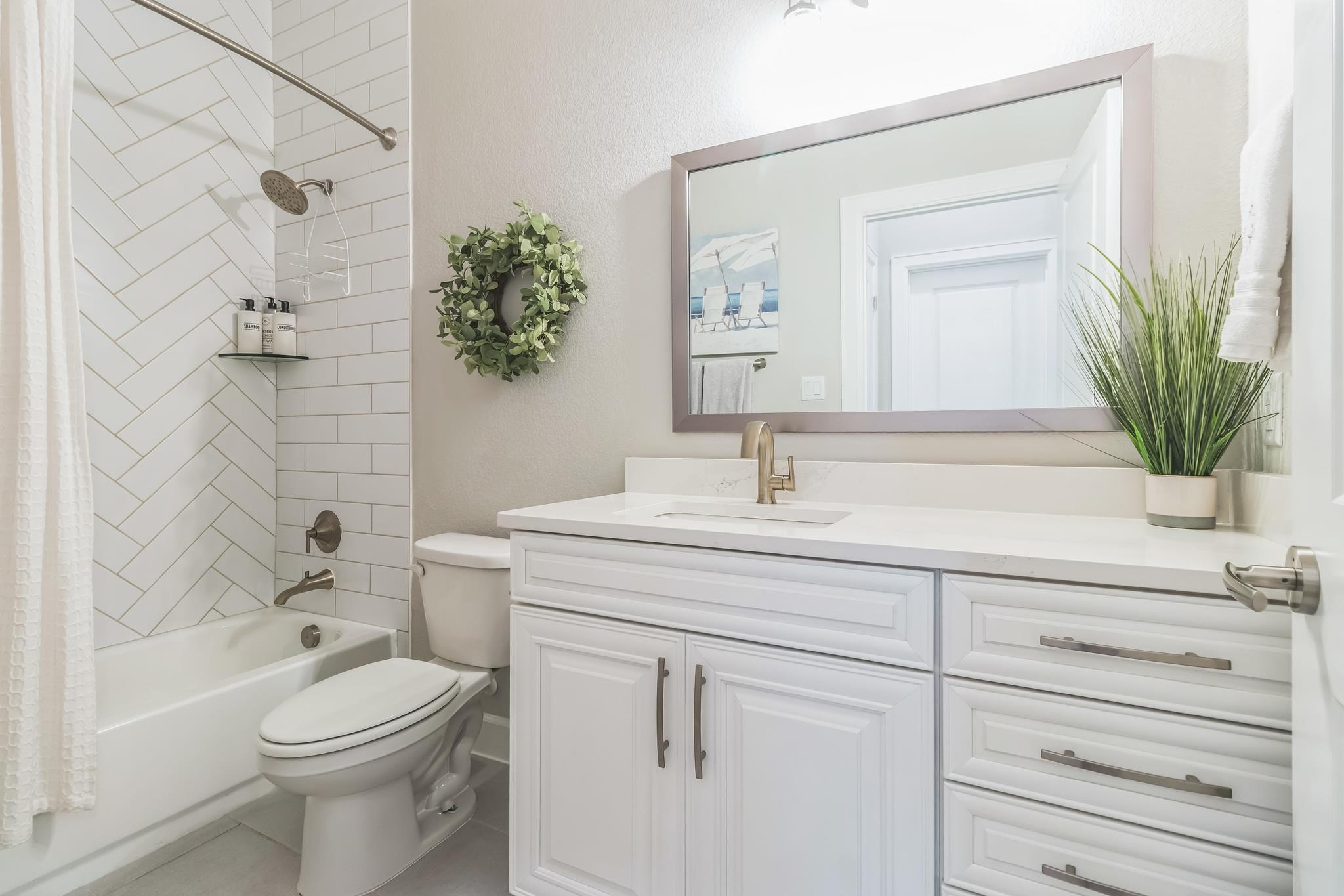 121 Monterey Oak TRL