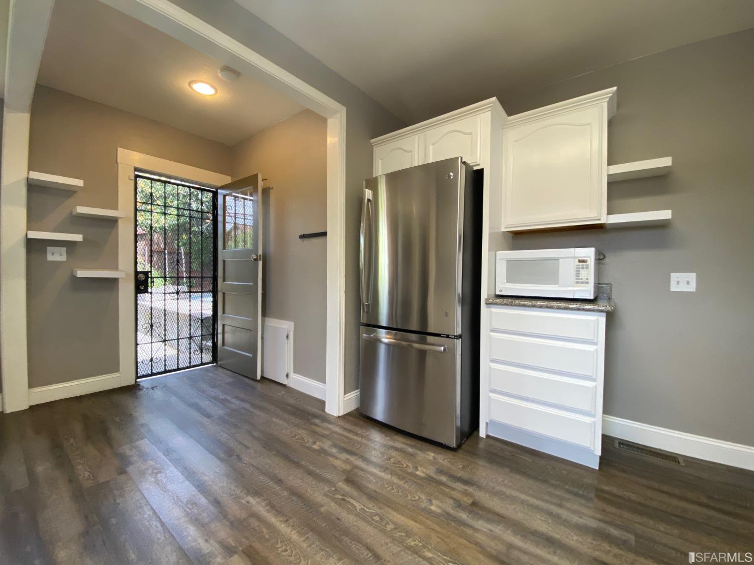 500 E 19th Street