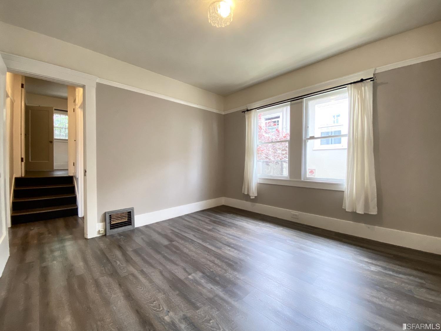 500 E 19th Street