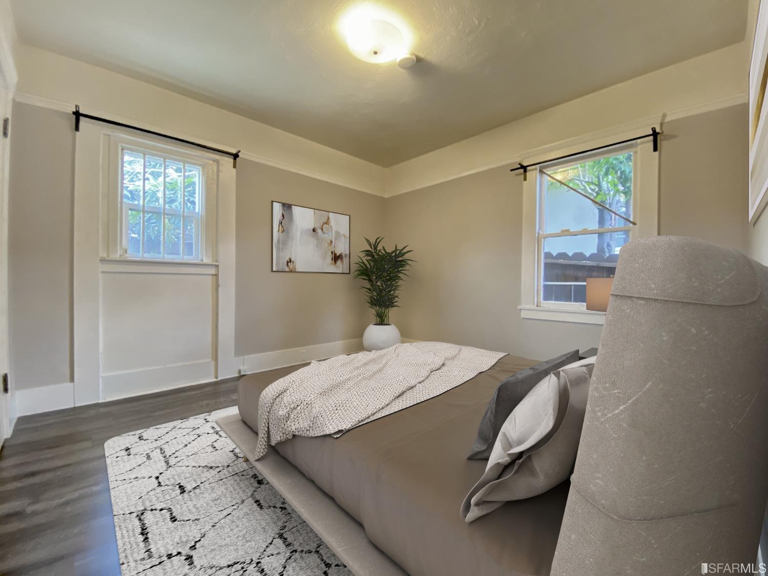 500 E 19th Street