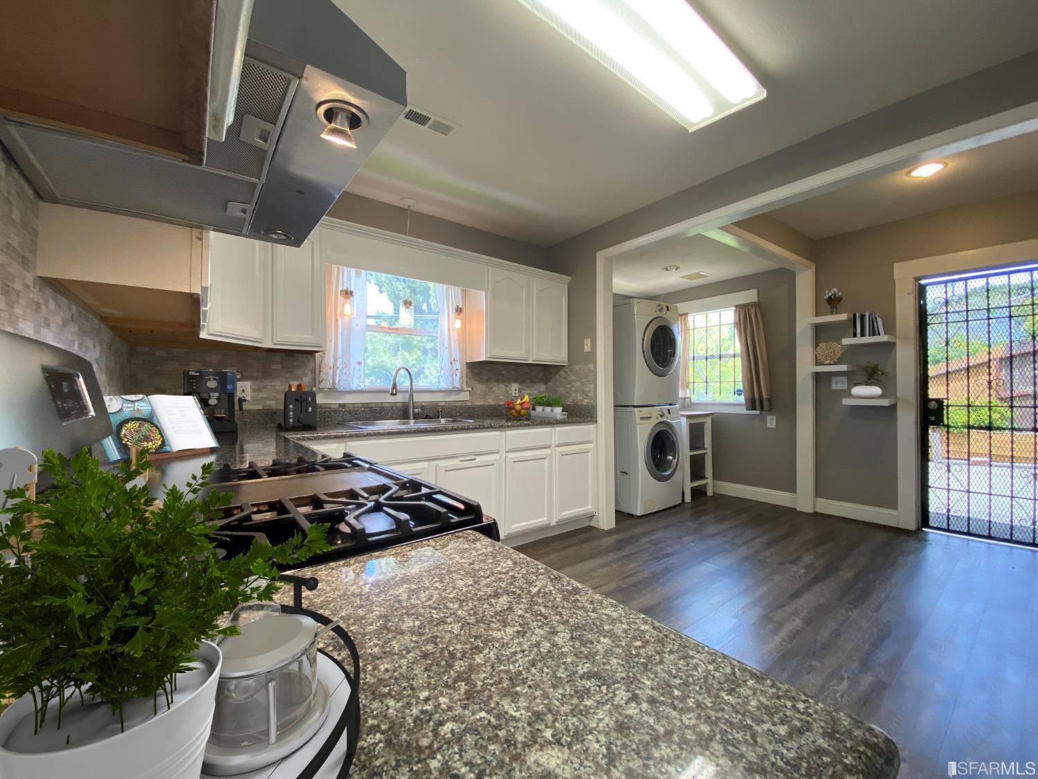 500 E 19th Street
