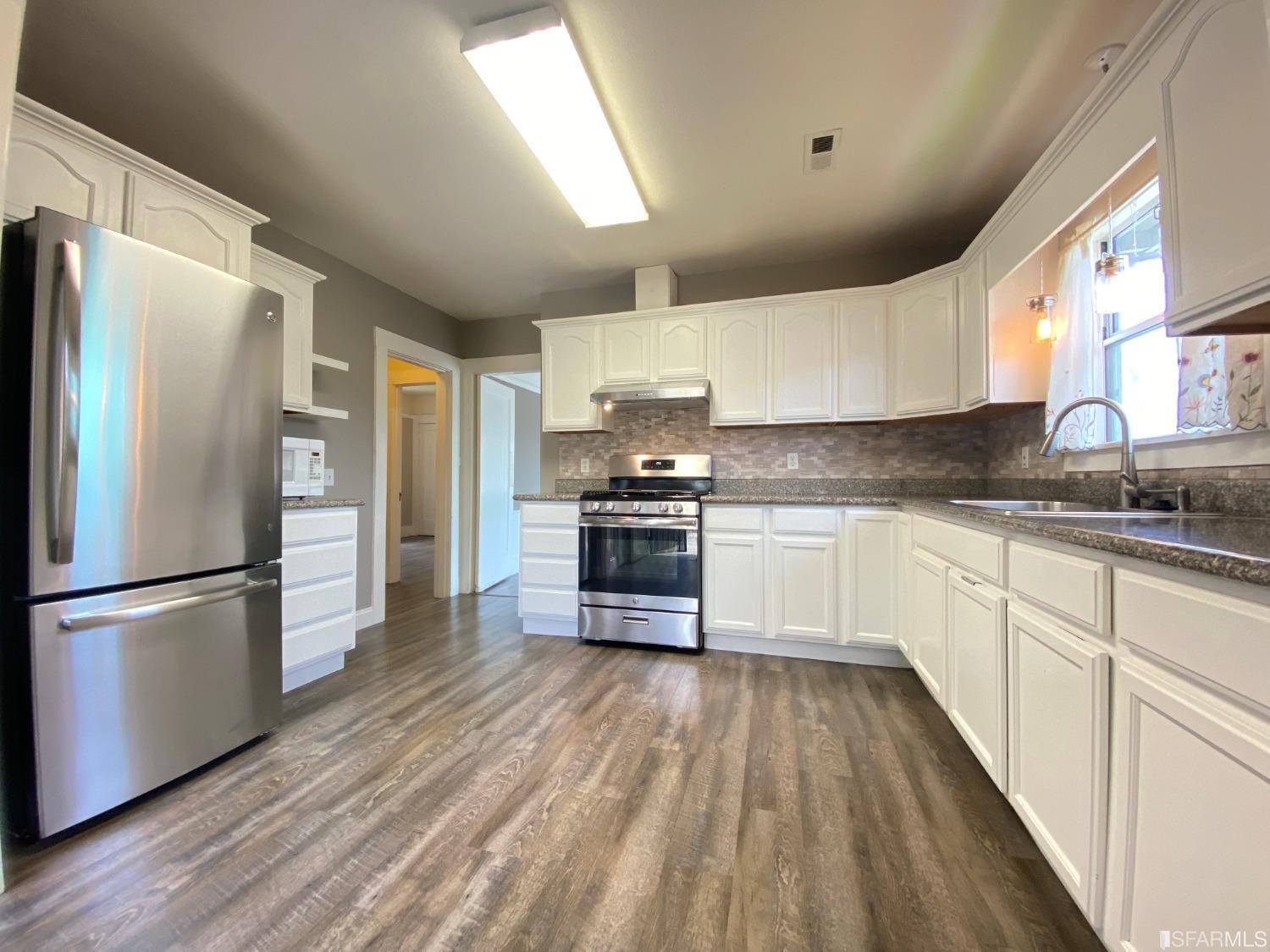 500 E 19th Street