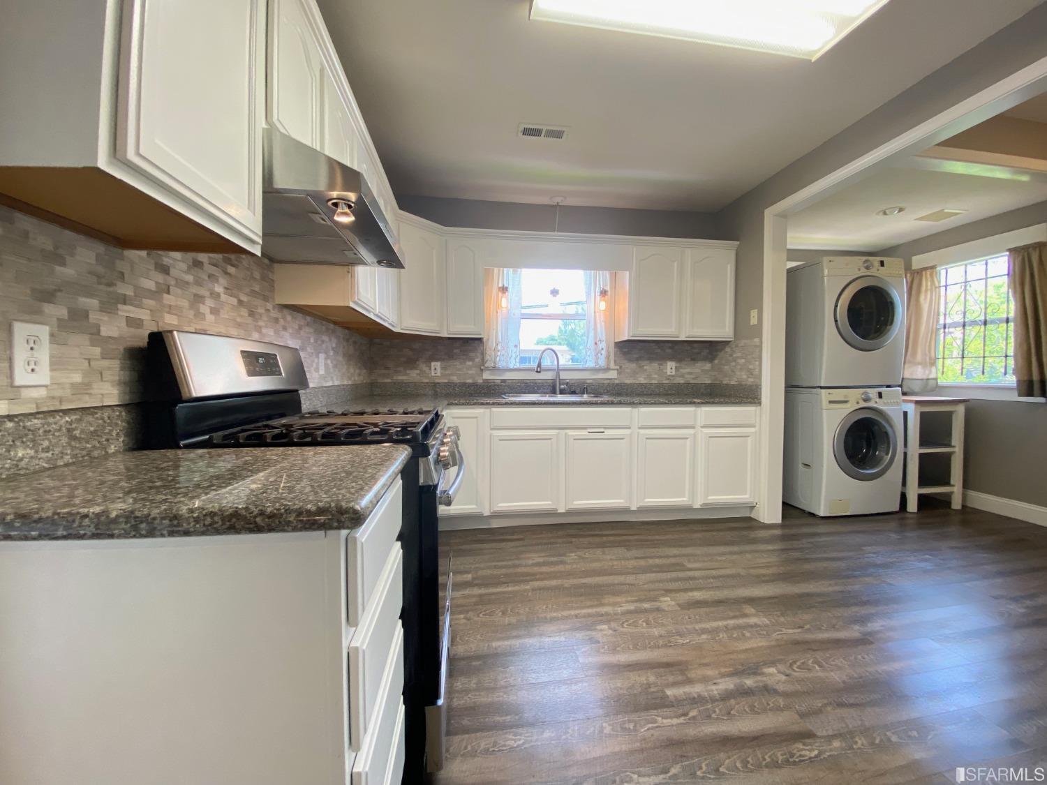 500 E 19th Street