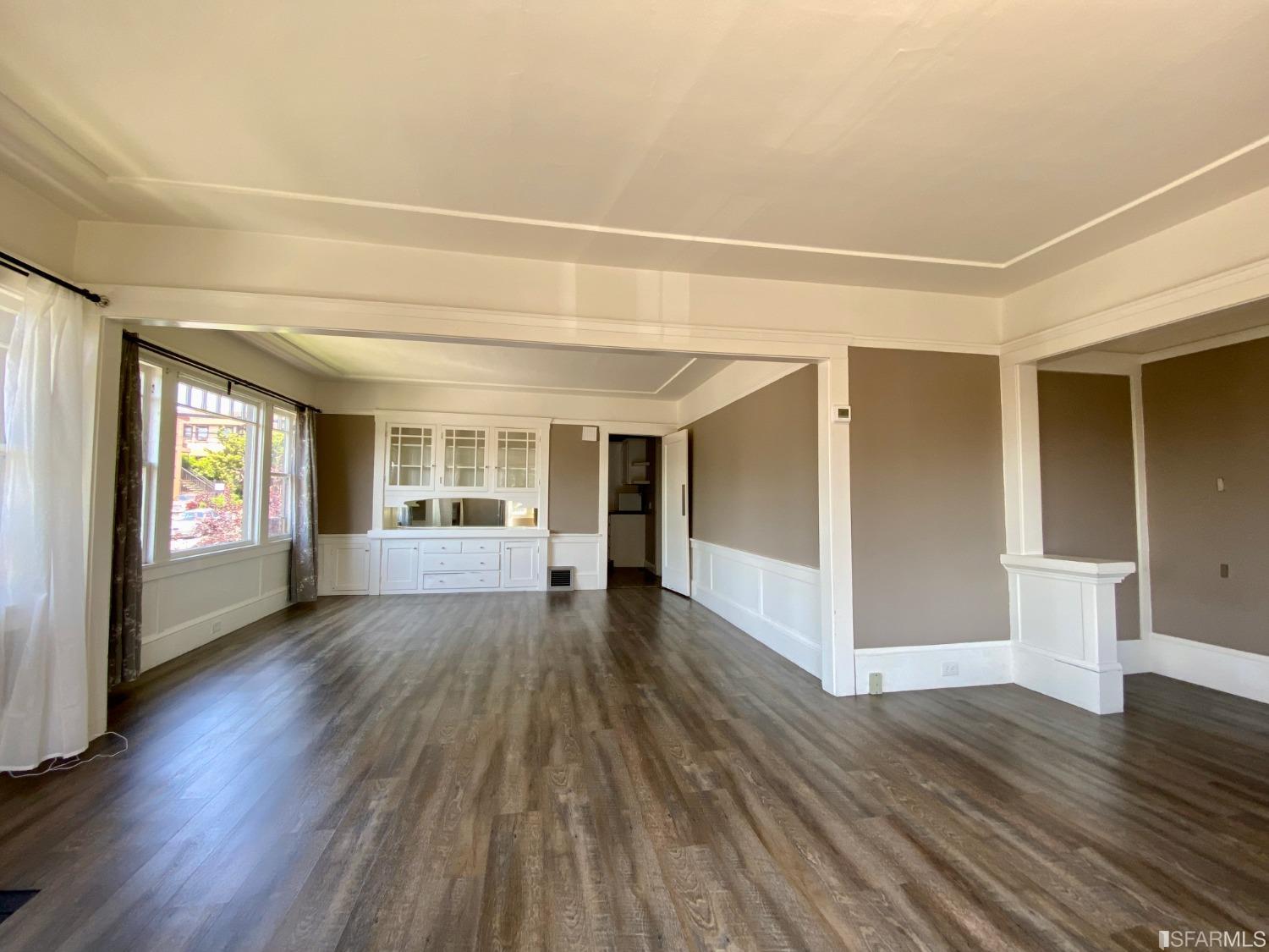 500 E 19th Street