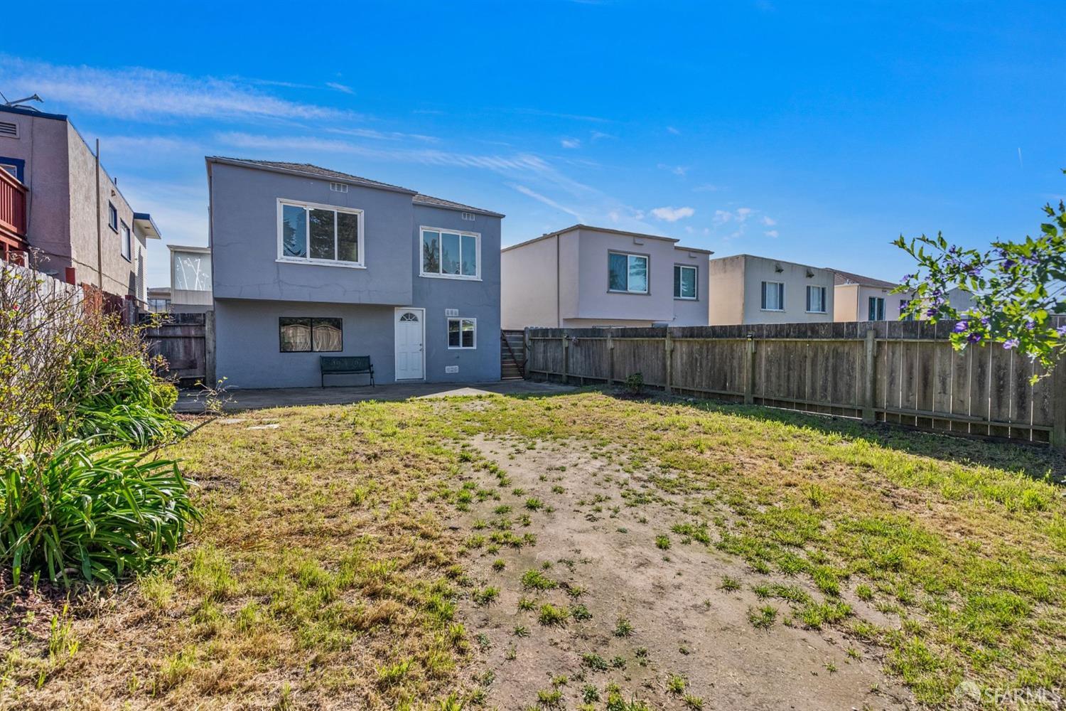 1448 S Mayfair Avenue