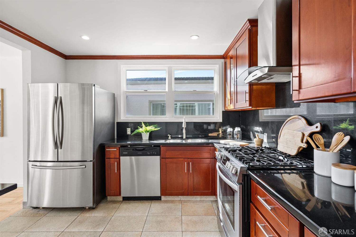 1448 S Mayfair Avenue