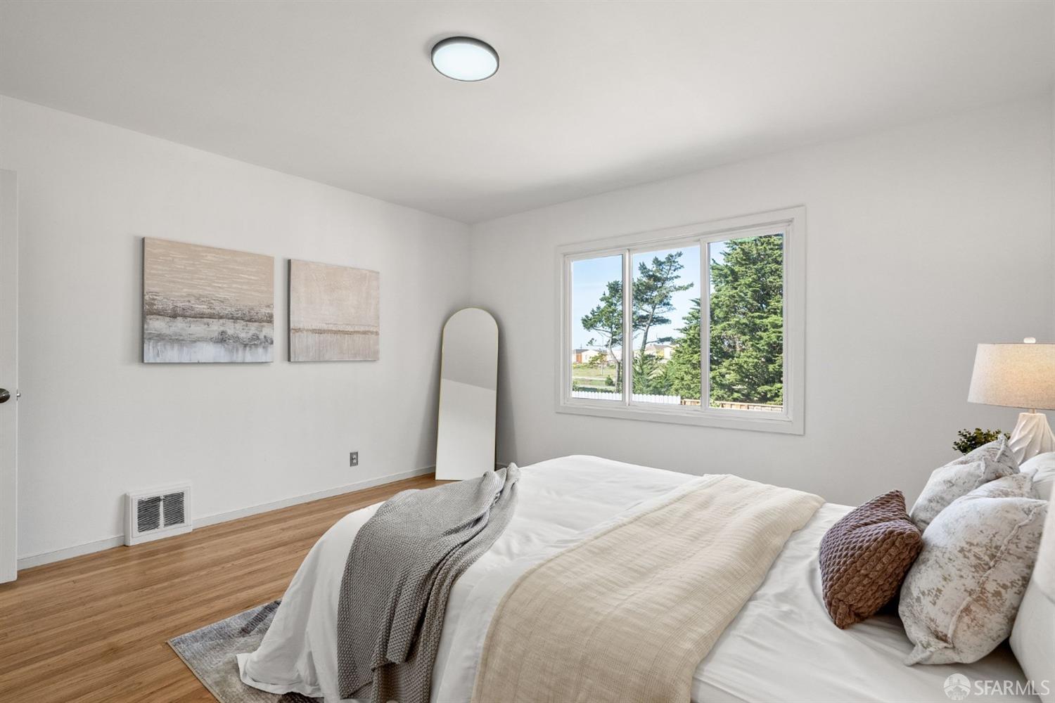 1448 S Mayfair Avenue