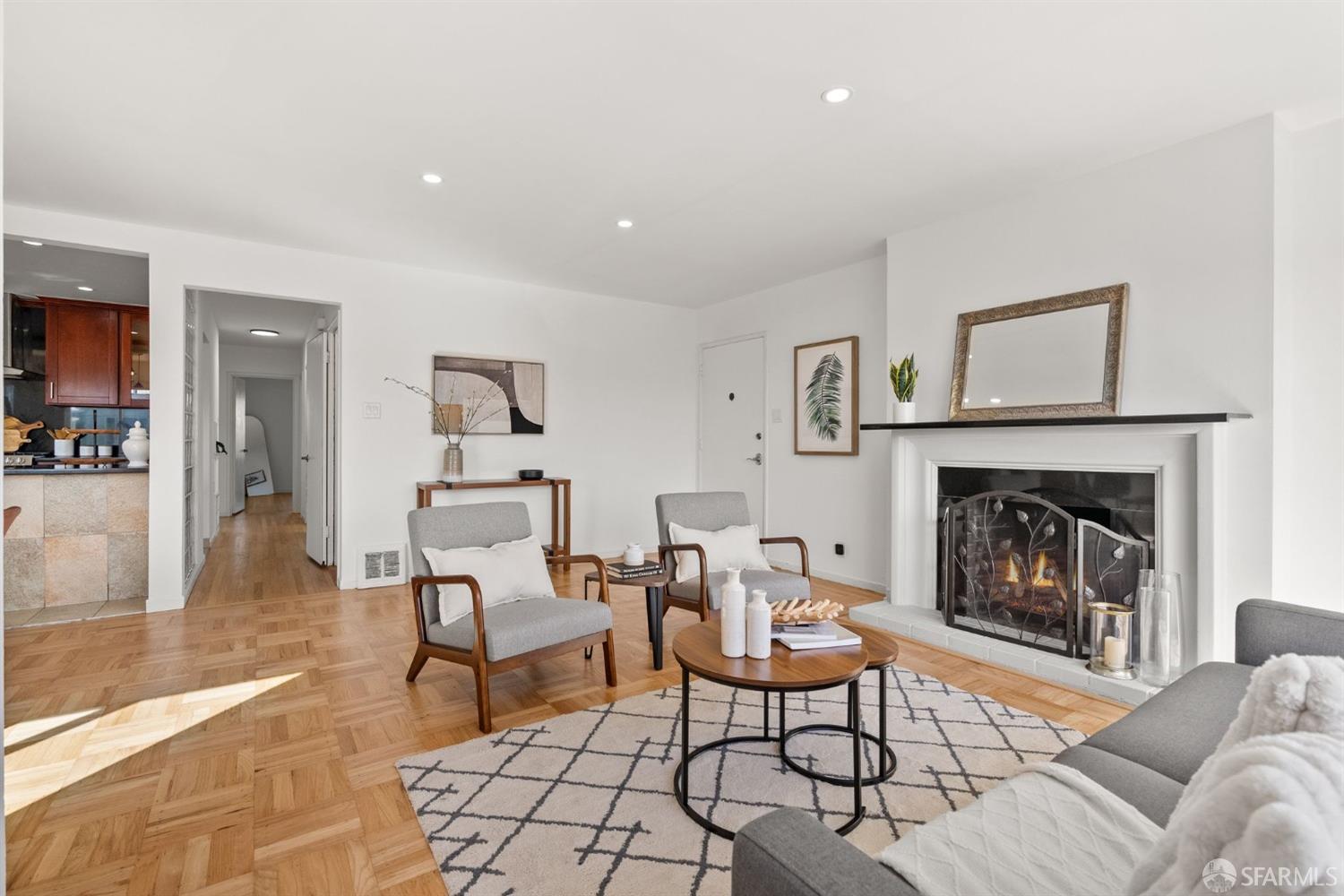 1448 S Mayfair Avenue