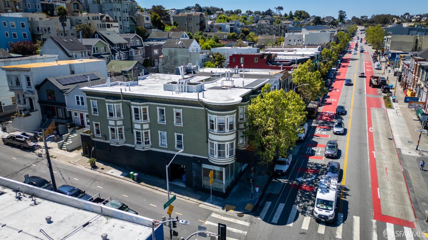3201 Mission Street