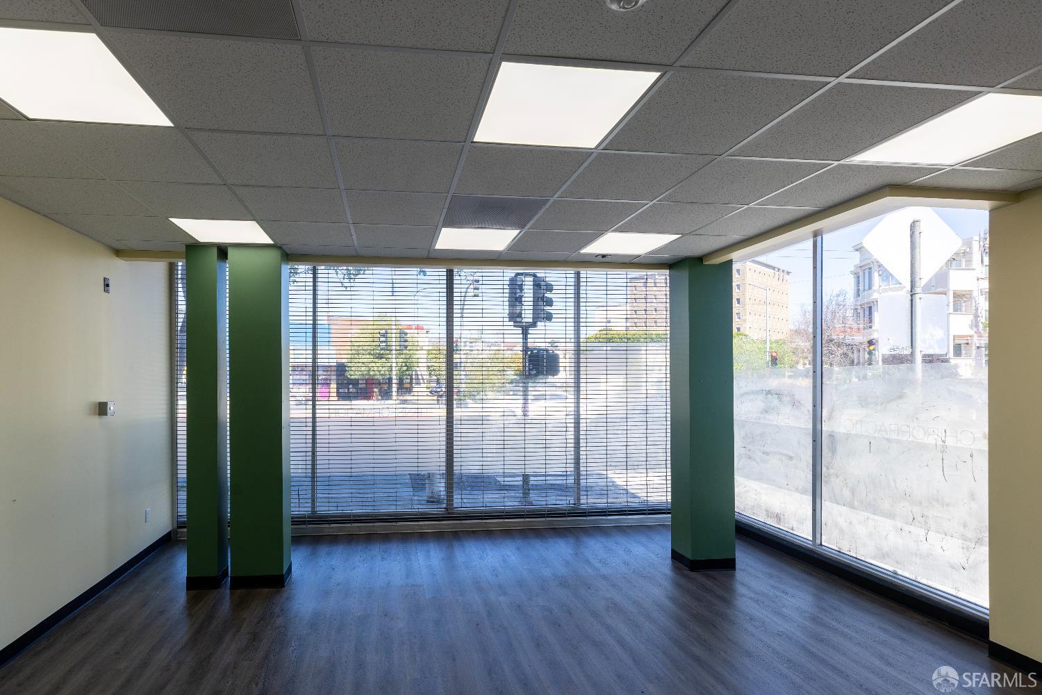3201 Mission Street