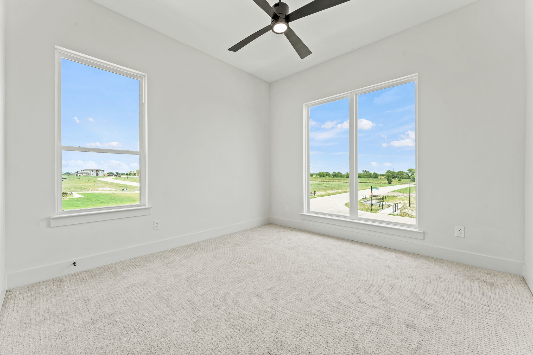 437 Whispering Way