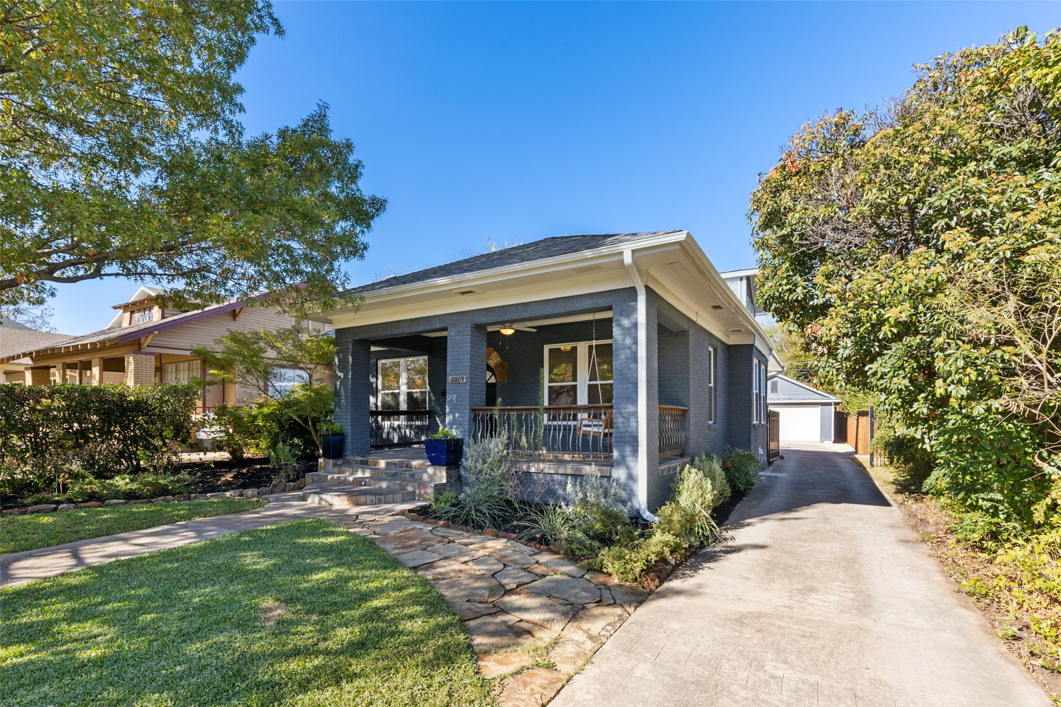 6009 Palo Pinto Avenue