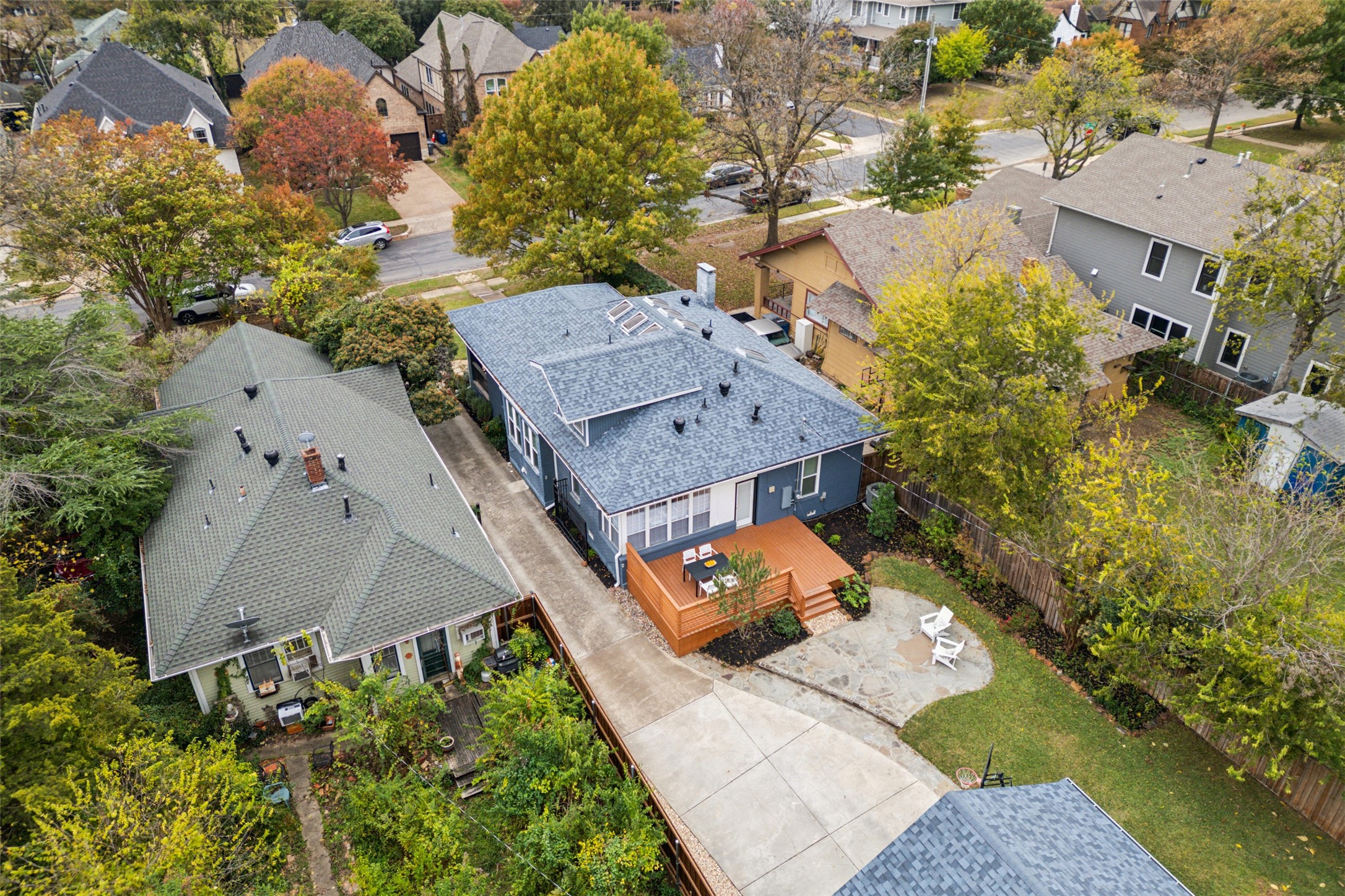 6009 Palo Pinto Avenue