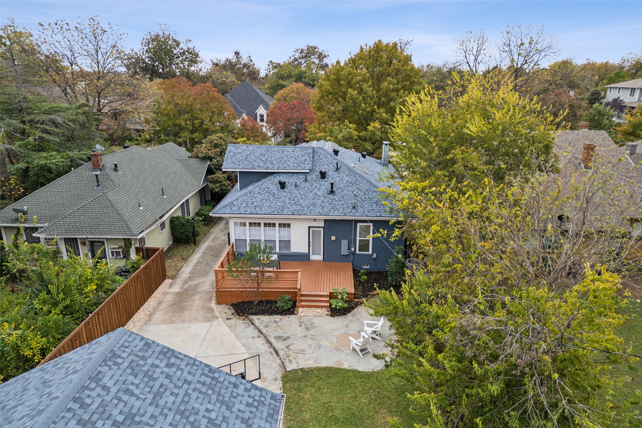 6009 Palo Pinto Avenue