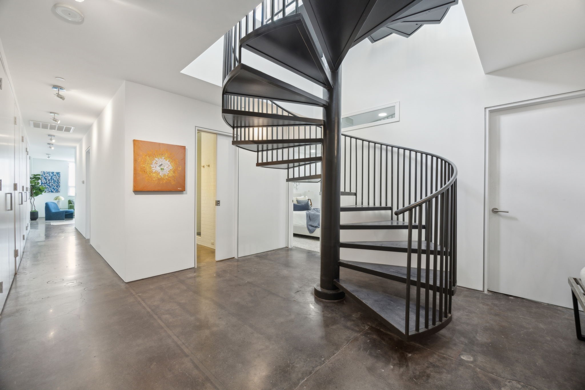 511 N Akard Street 1501