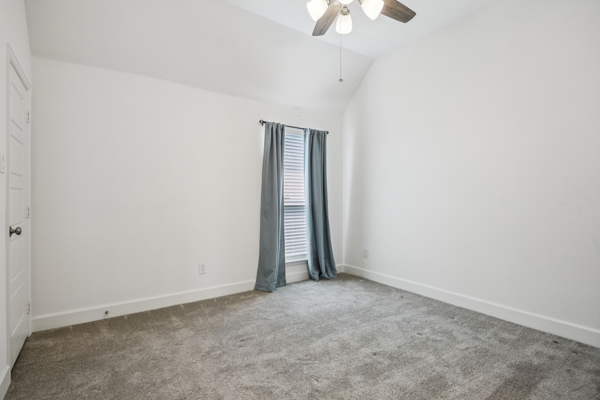 2521 Kates Place