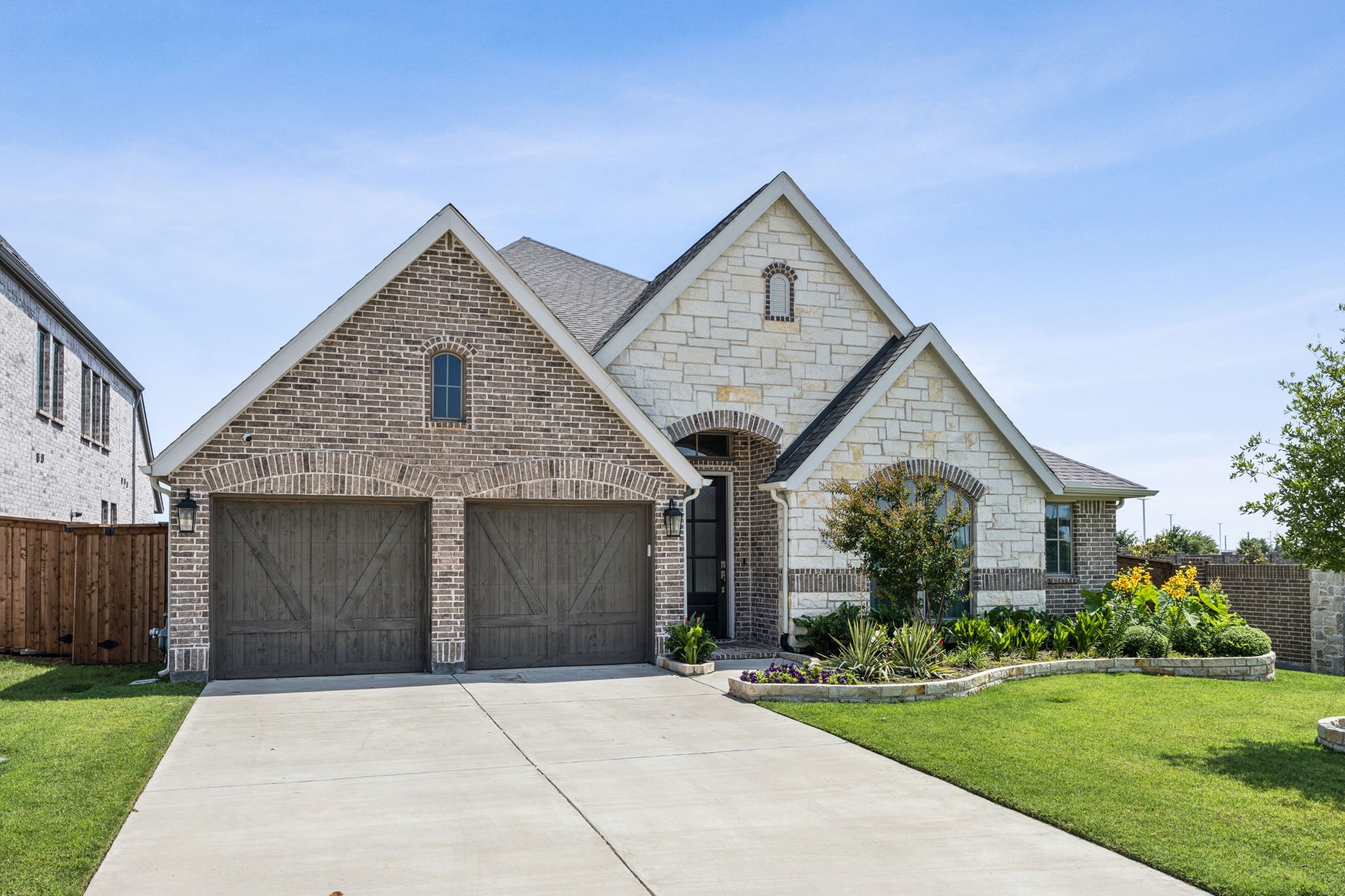 2521 Kates Place