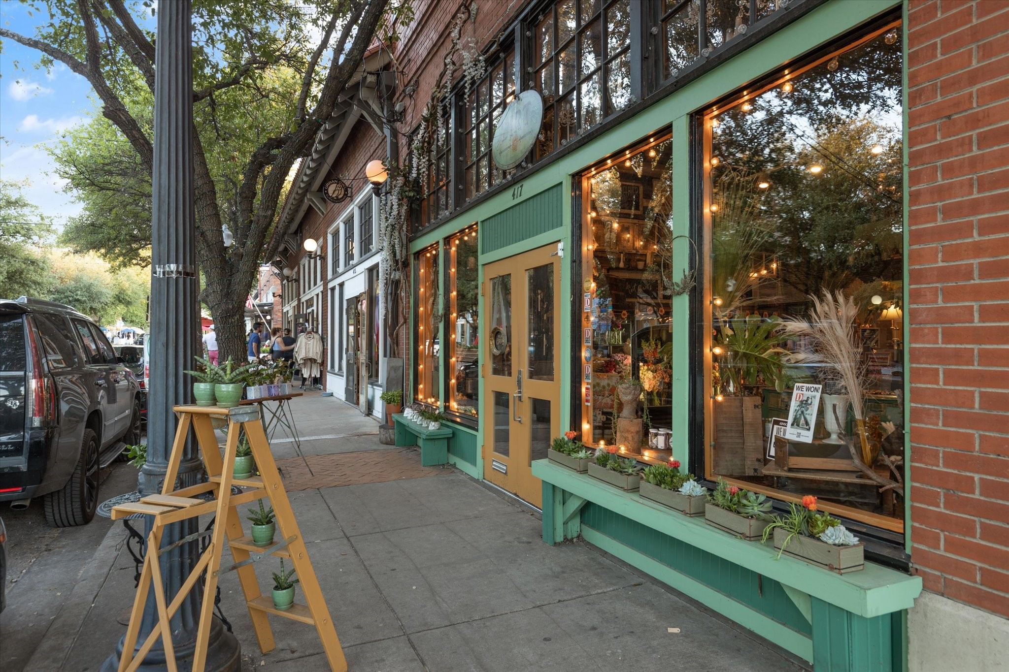 730 N Windomere Avenue