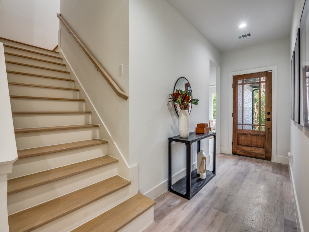 974 Woodacre Drive