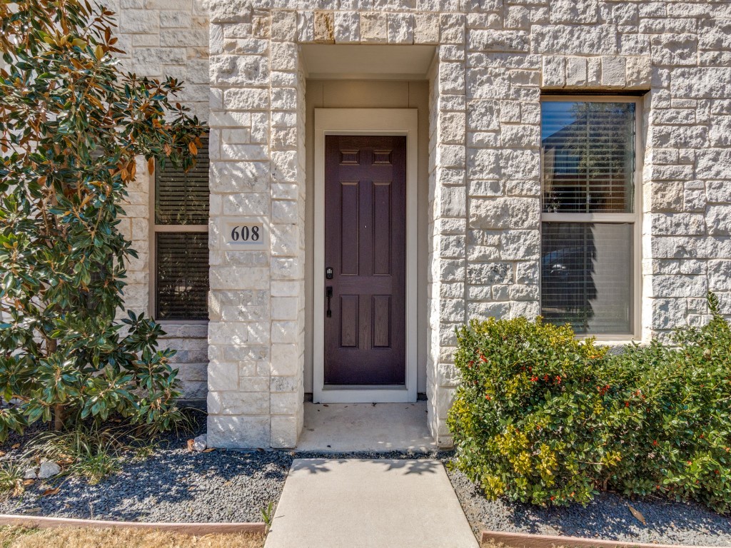 608 Aspen Valley Lane