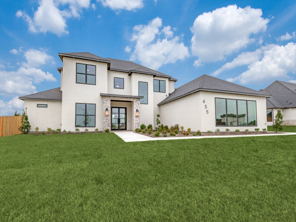 455 Whispering Way