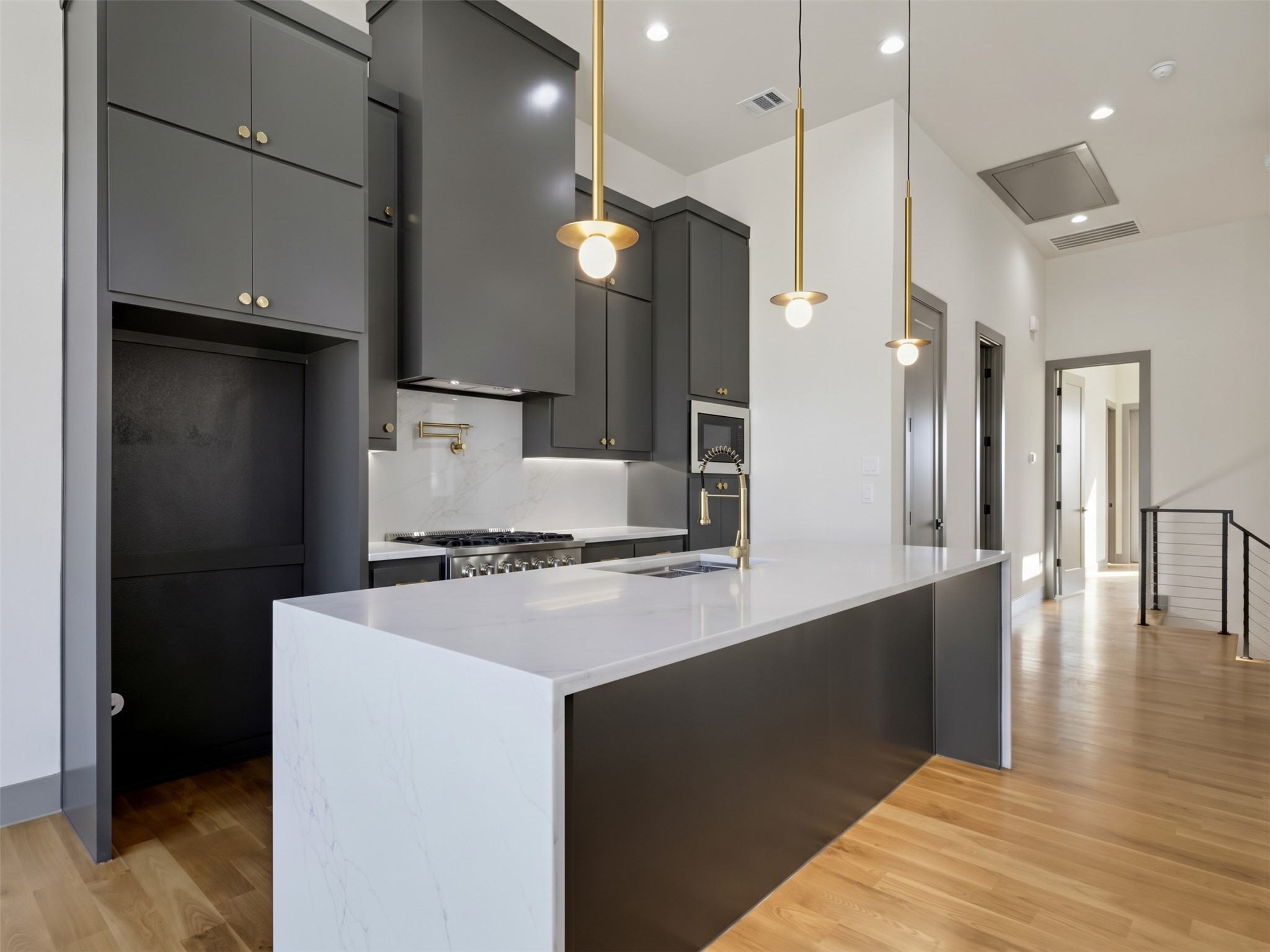 412 & 414 Avenue L