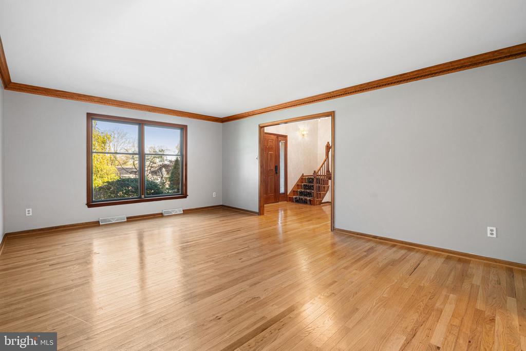 20 HIGHLAND DRIVE