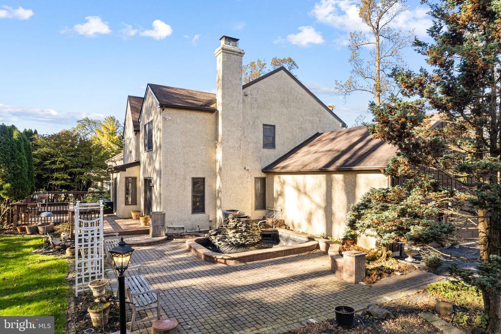 20 HIGHLAND DRIVE