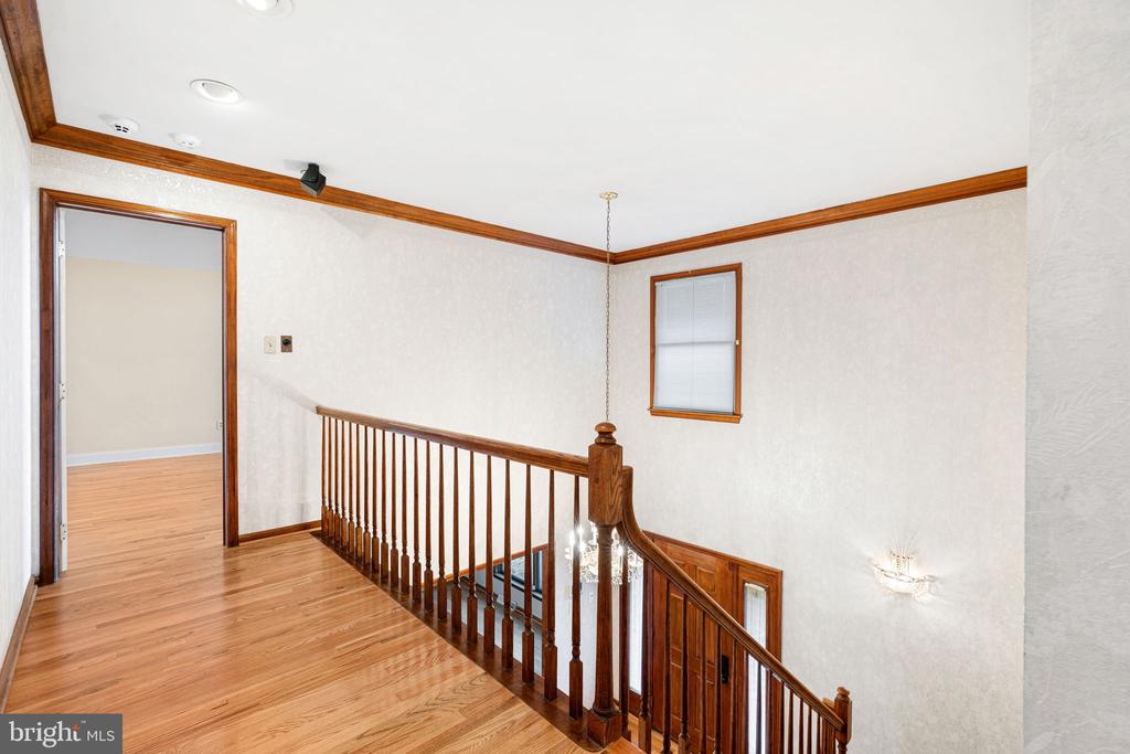 20 HIGHLAND DRIVE