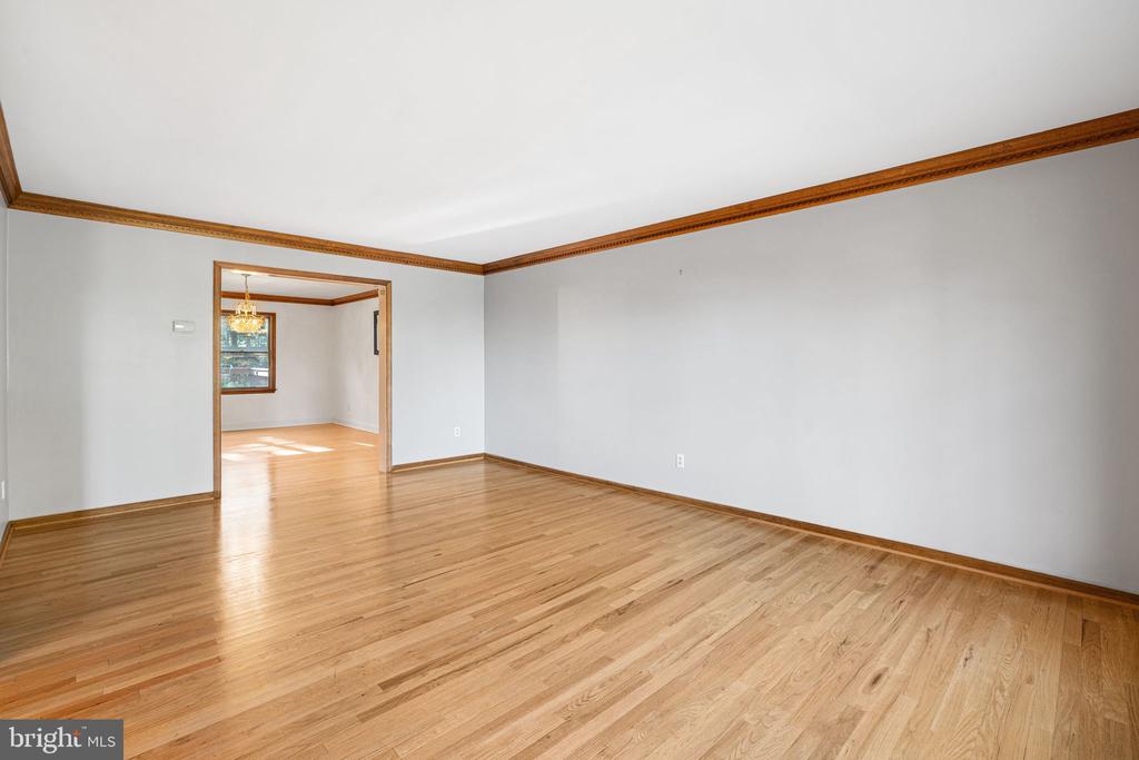 20 HIGHLAND DRIVE