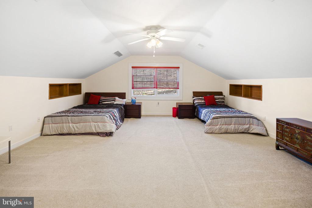 1610 GERSON DRIVE