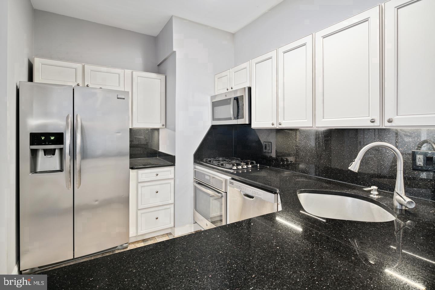 727 S 2nd STREET Unit: 1 R
