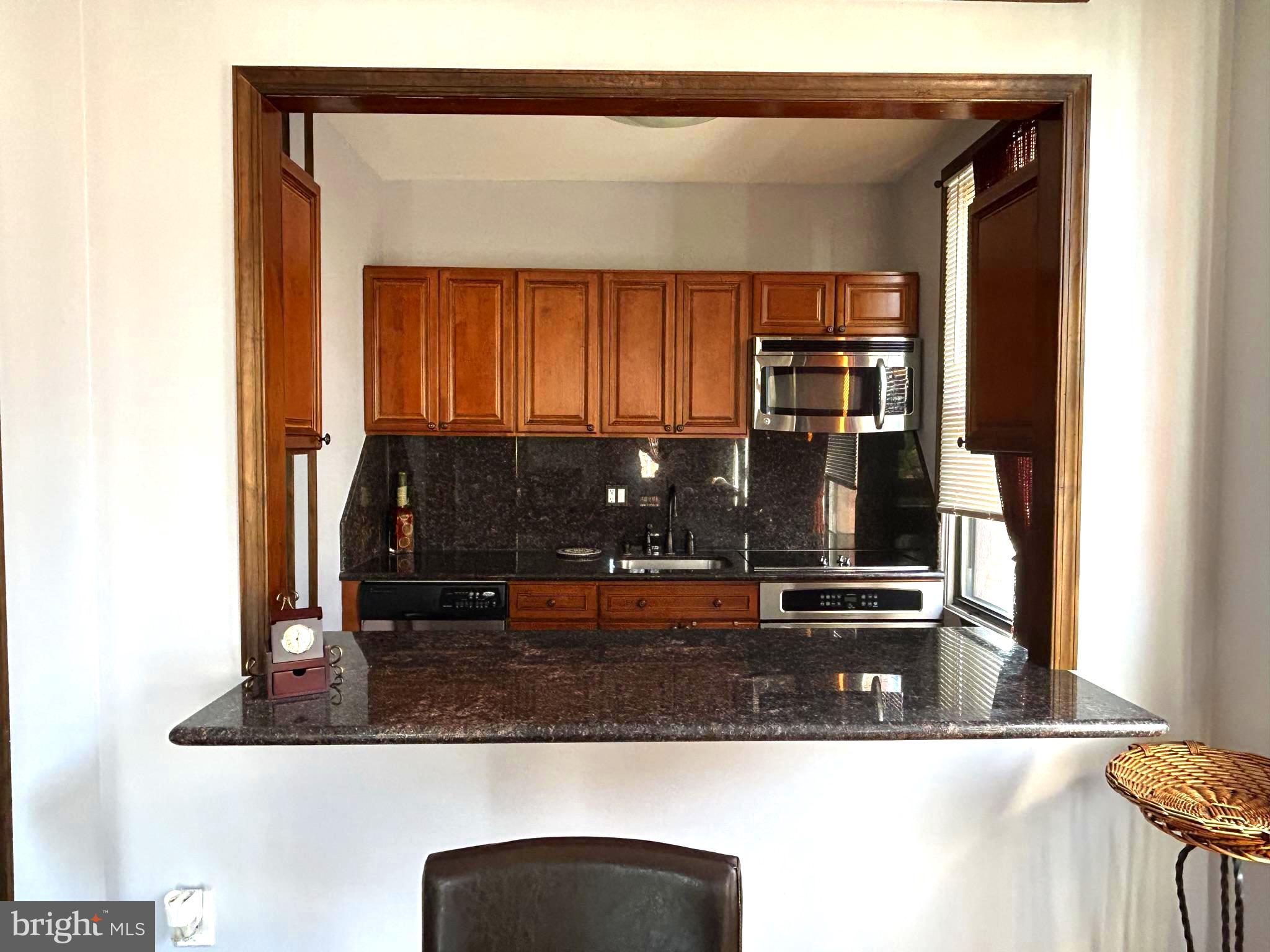 727 S 2ND STREET 3F