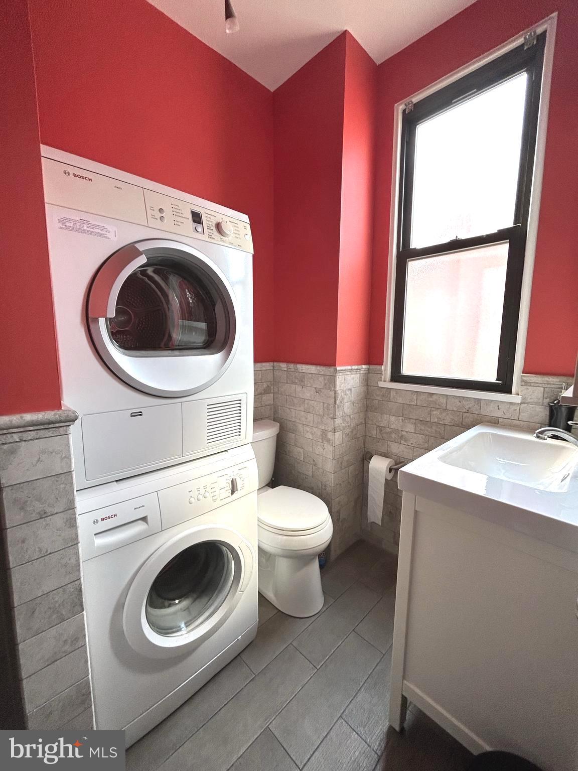 727 S 2ND STREET 3F