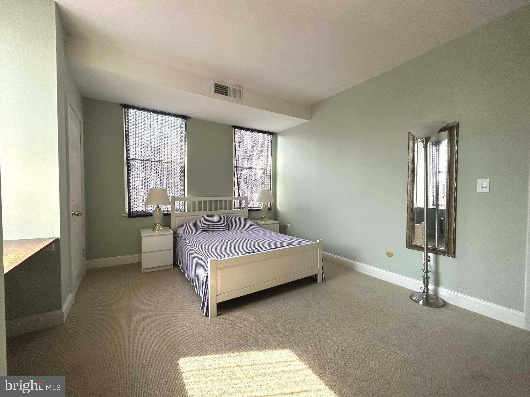 727 S 2ND STREET 3F