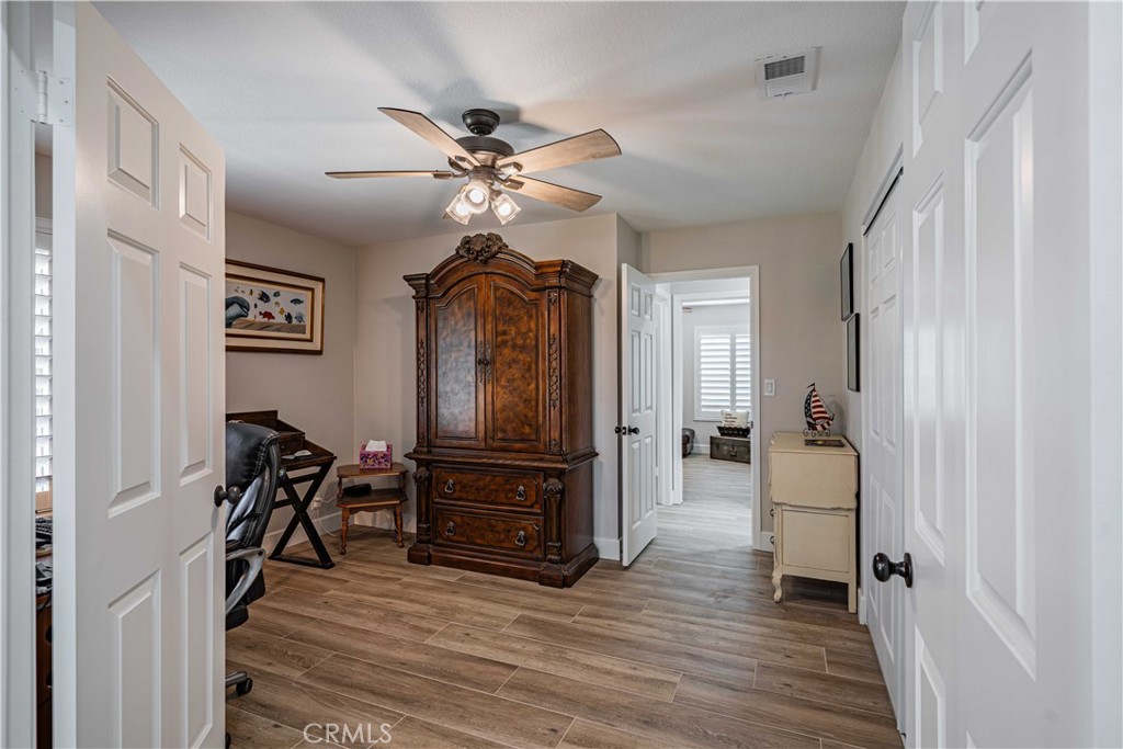 23200 Canyon Lake Drive N