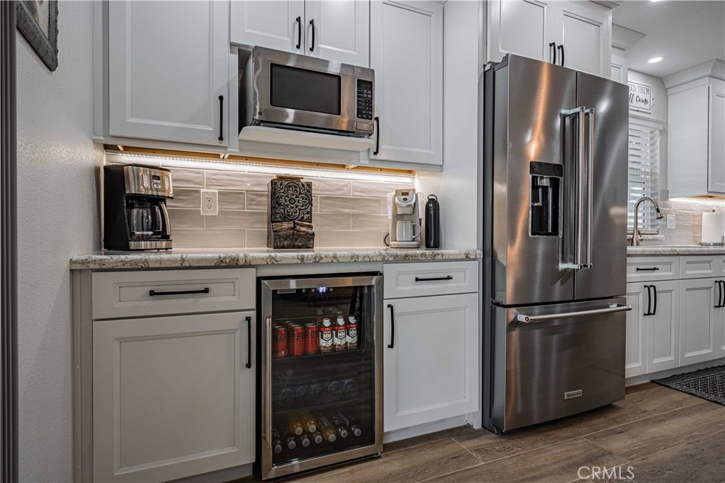 23200 Canyon Lake Drive N